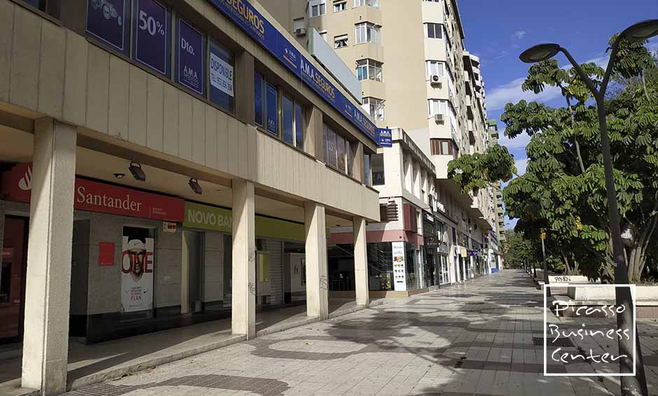 Novo Banco, Banco Santander, Abanca, Caser Seguros, Fernández Ruiz & Asociados Abogados, AndalBrok Correduría de Seguros